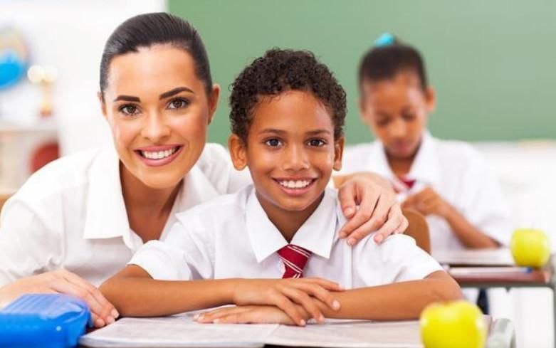 你知道美国中学教师的工资多少吗?揭开真实收