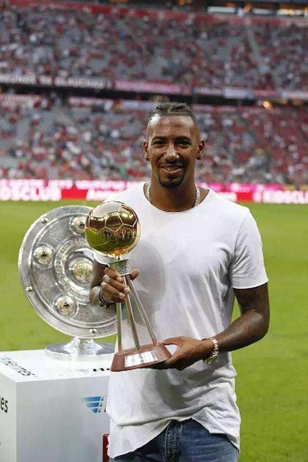 2018德国足球先生克罗斯:陪跑三年终获奖,他是