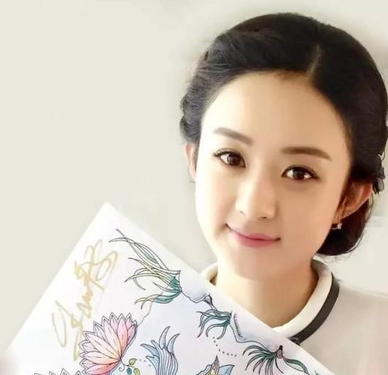 赵丽颖图片大全可爱图片2018 包子脸的女生也