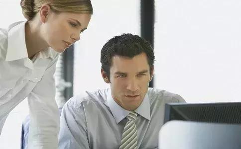 员工在职时间随意证明,公司承担的法律后果