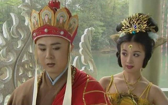 狮驼岭突然冒出个孔雀公主爱慕唐僧,到底是什么来头?_北京时间