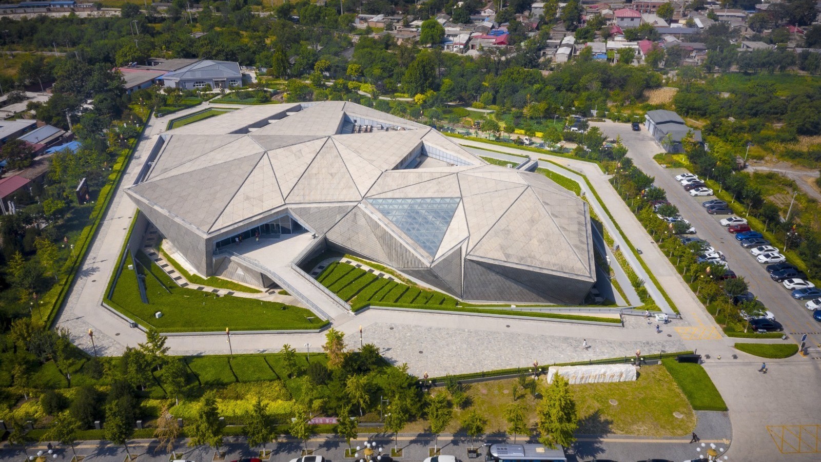 周口店北京人遗址博物馆恢复开放公告