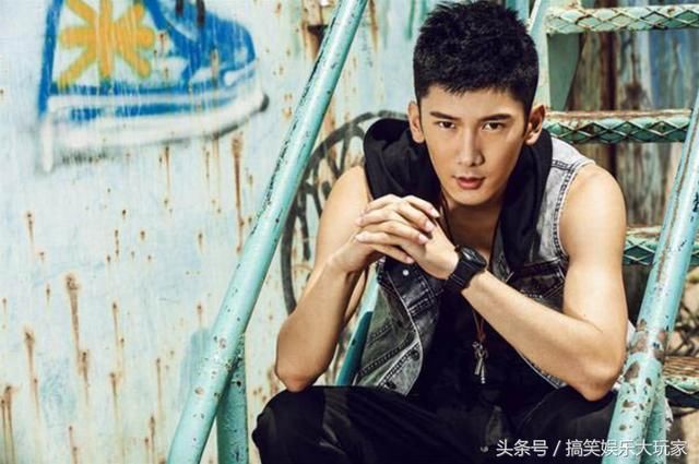 杨幂捧红的男星什么水平,哪款是你的菜?