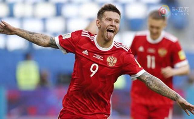 男子买体彩把钱输完,出门打工第一个月工资全