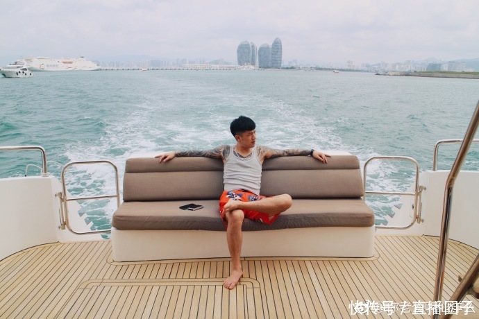 仙洋爆料自己被打,巴扎黑欺人太甚:走着瞧,我真