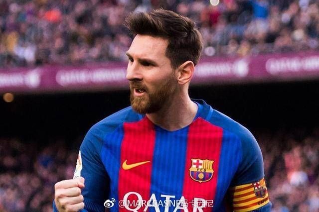 世界足坛最矮的5大球星,梅西勉强入围,榜首之