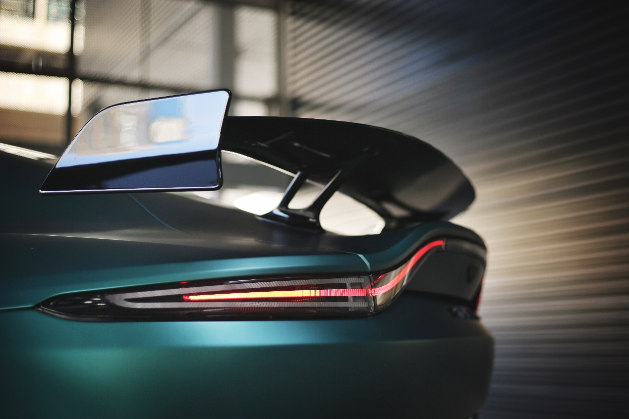 阿斯顿·马丁Vantage F1特别版现已到店开始陆续交付客户