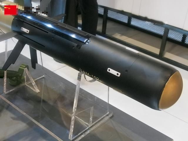 中国展示新式单兵反坦克导弹,射程在标枪之上