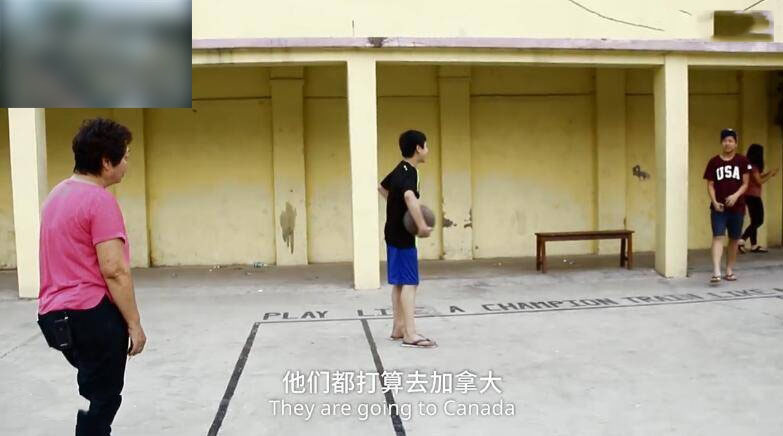 在印度加尔各答，至今还居住着一个特殊的群体——华裔印度人，随着时间的推移，愈来愈多的华人选择了离开这里。