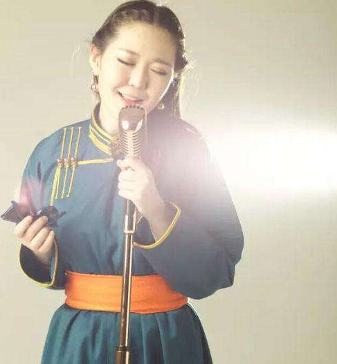 吉祥三宝中父亲布仁巴雅尔去世 享年58岁 歌曲