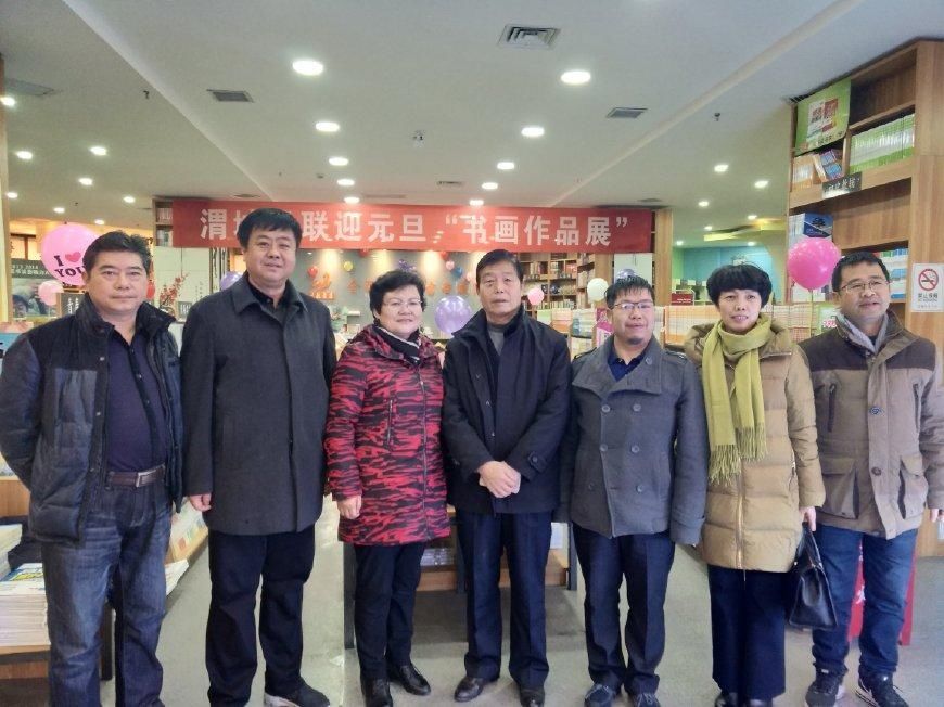 咸阳市政协副主席王巧萍一行参观渭城楹联迎