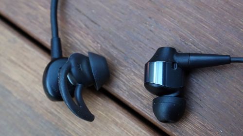 SONYWI-1000X对比Bose QuietControl 30:降噪