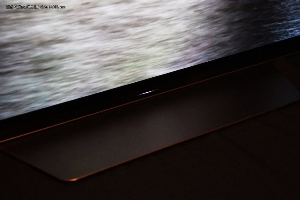 索尼2018年电视新品A8F\/X9000F真机图赏