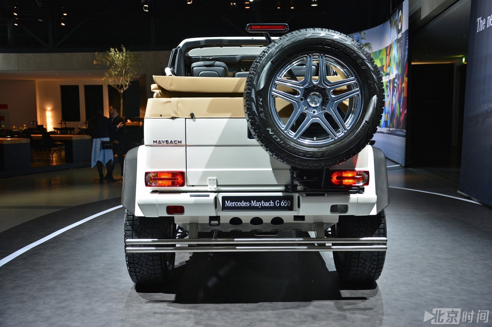 奔驰迈巴赫g650 landaulet敞篷日内瓦车展亮相