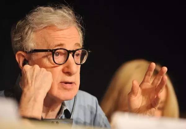 伍迪·艾伦:肥皂剧里的怪老头 伍迪·艾伦:肥皂剧里的怪老头