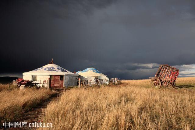 古代蒙古人真的不洗澡,原来是怕天打雷劈!