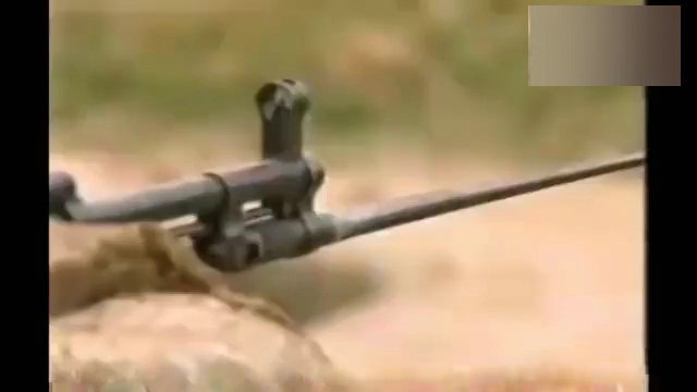 1988年日媒拍摄的解放军12集团军“临汾旅”训练