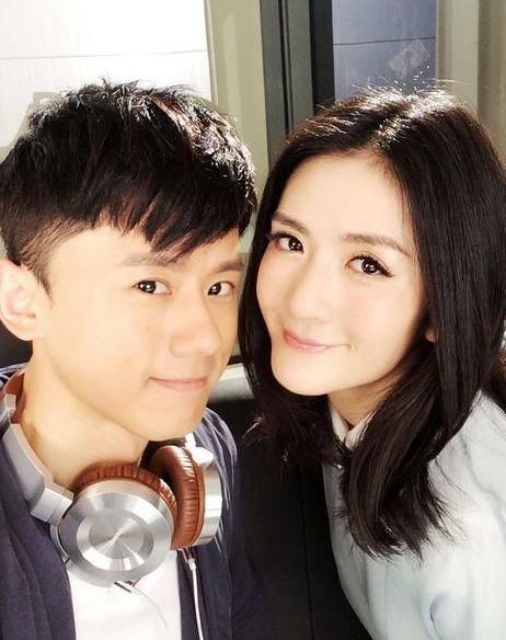 谢娜放闪大秀恩爱:有他细心温暖的陪伴真好