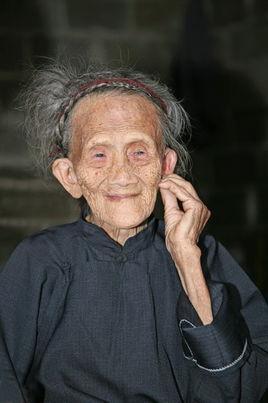 镜头下的长寿老人 最高龄256岁快成精了!