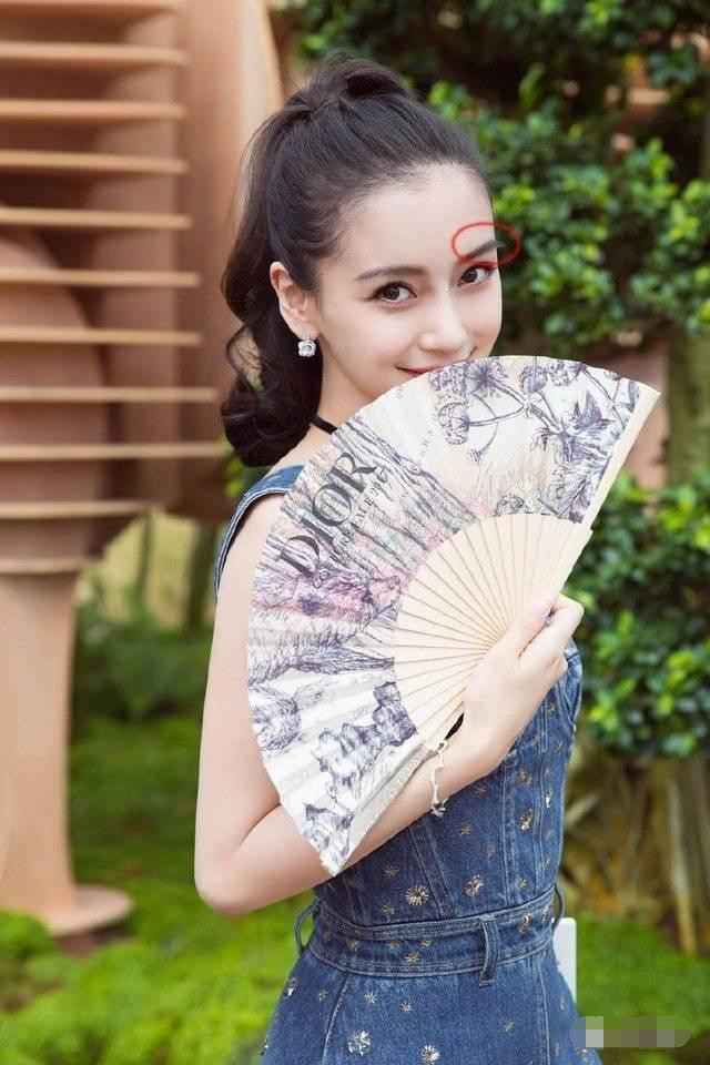 看了几百张Angelababy的照片,终于知道她哪里