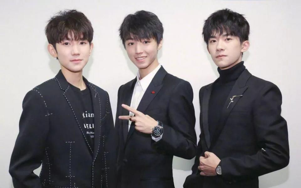 于正发文讽刺杨幂?有对情侣复合了?TFBOYS分