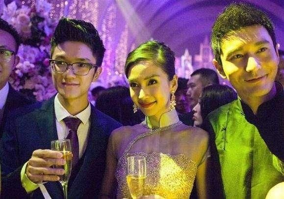 LOL德云色爆料:若风当时参加黄晓明婚礼光红