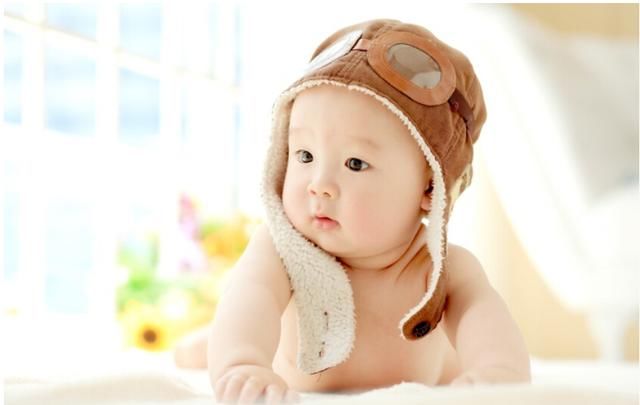 一分钟知道生男还是生女?2018年清宫表助您早