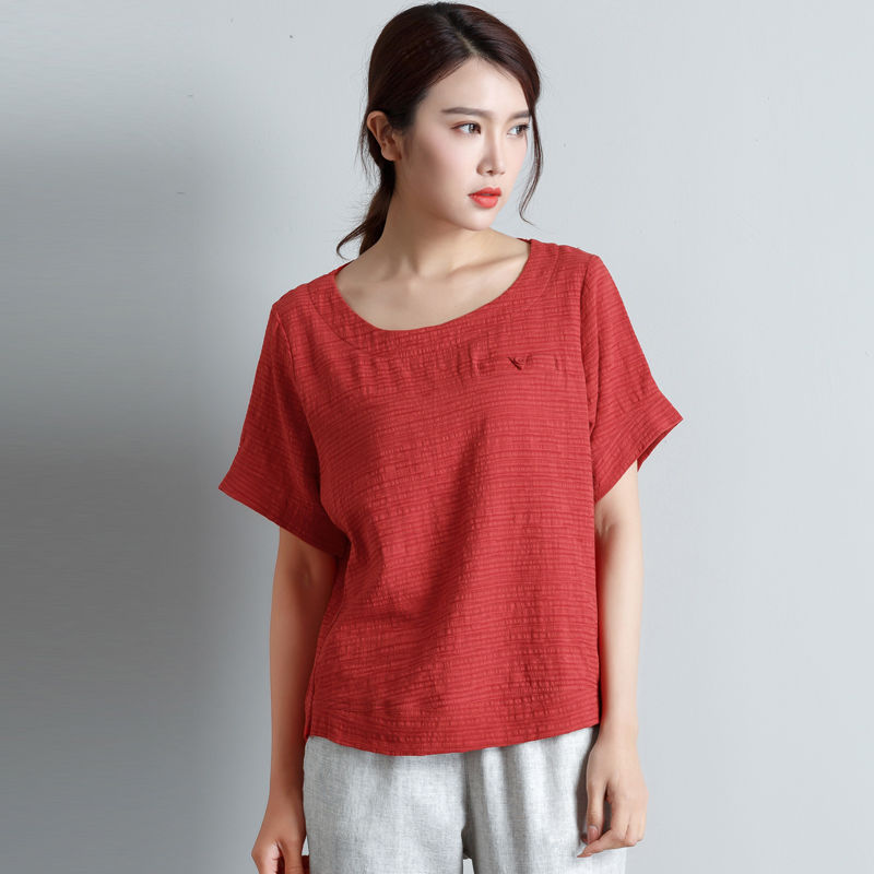 这12款巨美的连衣裙+雪纺衫,适合40岁以上女