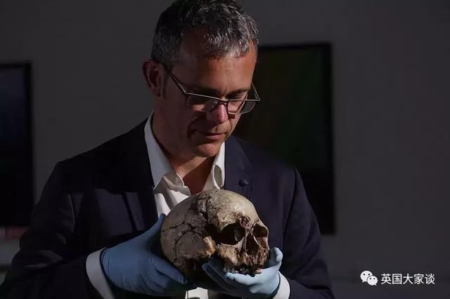 考古发现震惊全英,英国人祖先居然是黑人,网友
