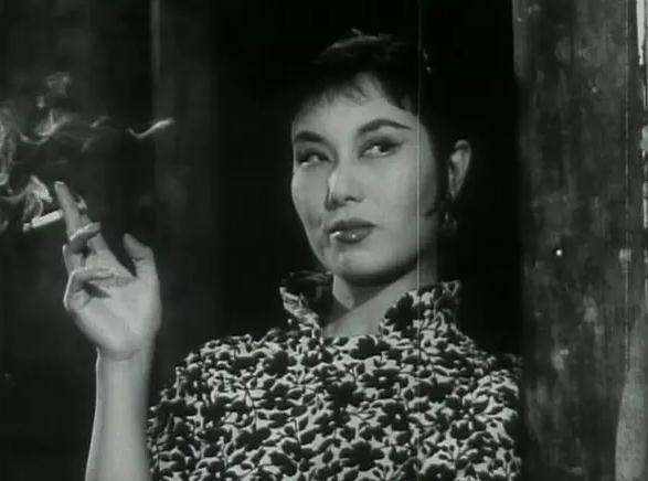 1950年,因李丽华出演了多部电影,而被称为"李丽华"年.