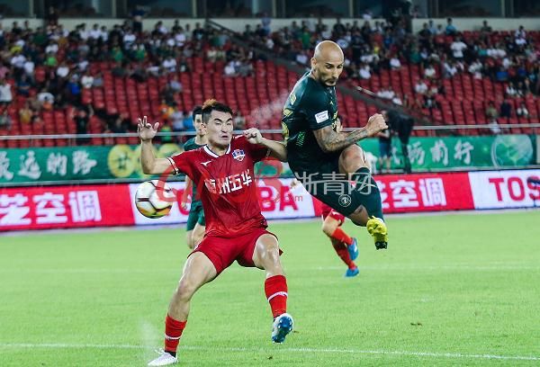 时报专访绿城新援拉斐尔马丁斯,冲超比进球更