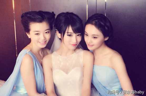 她名气不大却请来郑爽吴昕做伴娘,婚后成最大