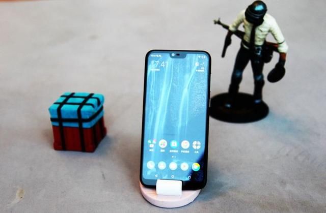 最强拍照千元机?全新诺基亚X6上手体验!