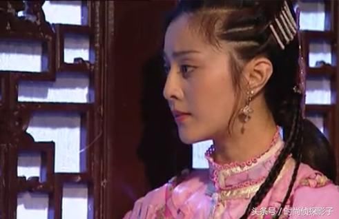 头发上别着小夹子的古装女子,李倩素雅、蒋勤