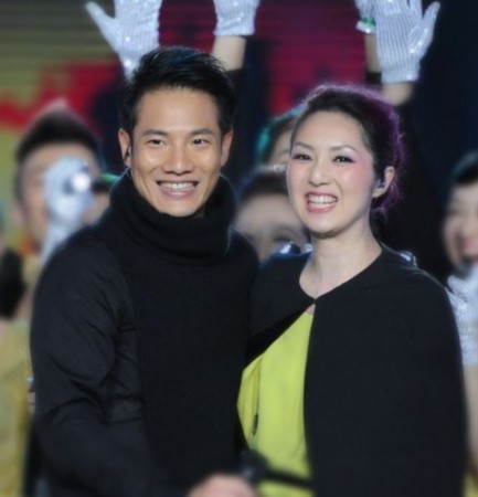 杨千嬅和老公丁子高