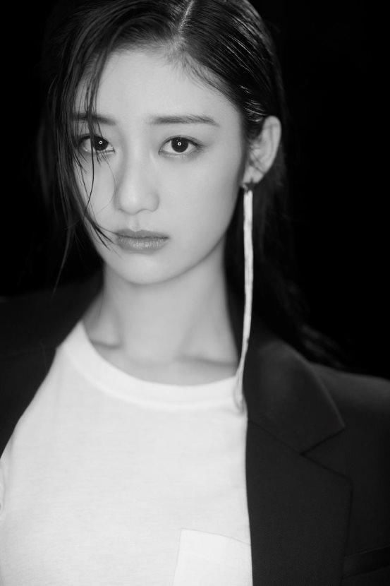 华谊兄弟戚砚笛熟女霸气,圈粉无数