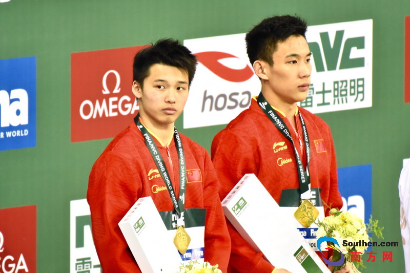 陈艾森(左)与杨昊(右)组合 南方网朱江伟/摄