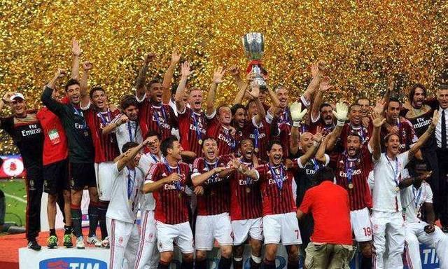 穆里尼奥狂喷记者,曼城花钱更多!AC米兰冤枉