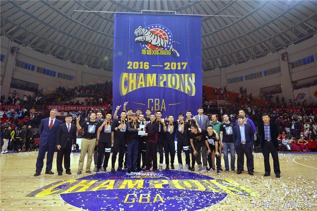 新疆晨报专访孙广信:永远不要低估一颗总冠军的心 新疆晨报专访孙广信:永远不要低估一颗总冠军的心