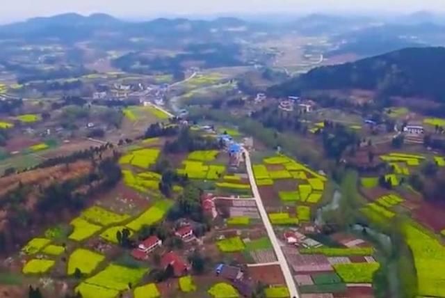 统一规划之后,农村的老房子该如何处理?专家如