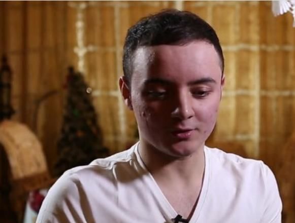 帅气童星阿尔法长残, 曾经的小可爱已经变成肌