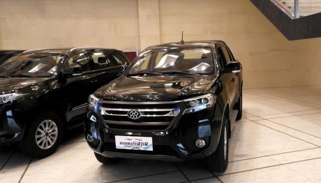 珠海第一电动汽车出现,京东物流车批量采用,紧