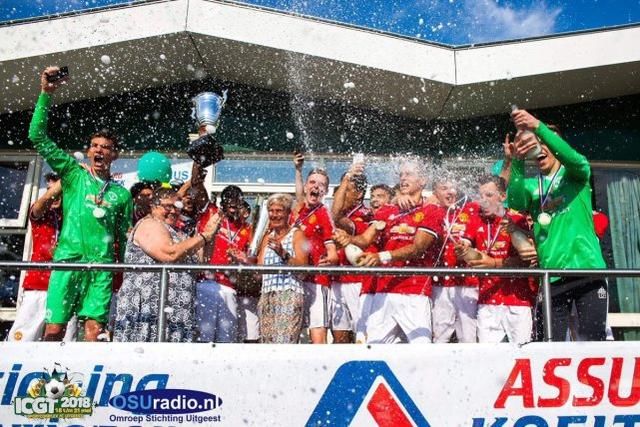 曼联青木小球王绝杀皇马夺冠拿金球!赛季23球