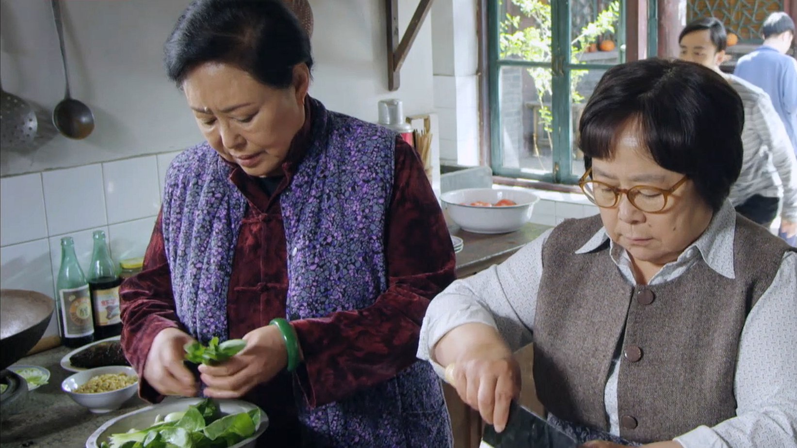 斯琴高娃再演大家长 剧组感触多盛赞李明珠