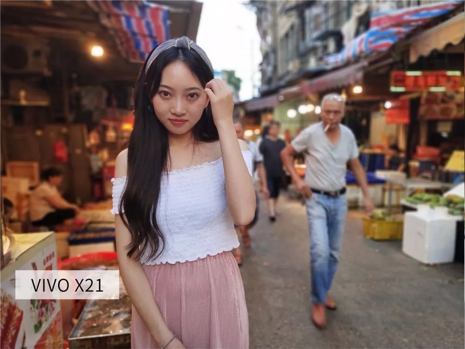 拍照虚化评测!小米OPPO美图vivo苹果哪个人像