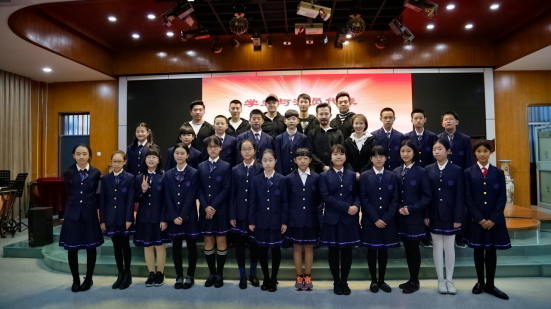 一堂别开生面的思政课!音乐诗剧《血沃中华》走进清华附中朝阳学校 一堂别开生面的思政课!音乐诗剧《血沃中华》走进清华附中朝阳学校