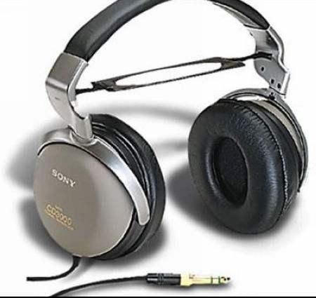 杰长老说经典耳机索尼CD3000,封闭耳机中的万