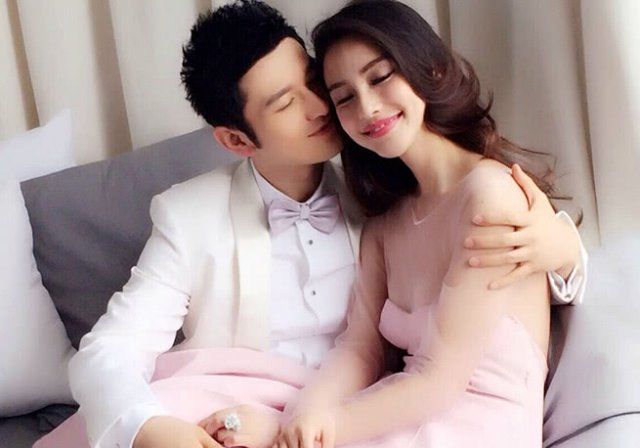 网友偶遇 baby 父母带小海绵 宝宝又白又帅