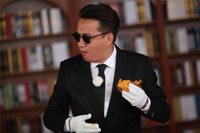 黄磊参加两档综艺差距大,一档积极一档冷漠,网