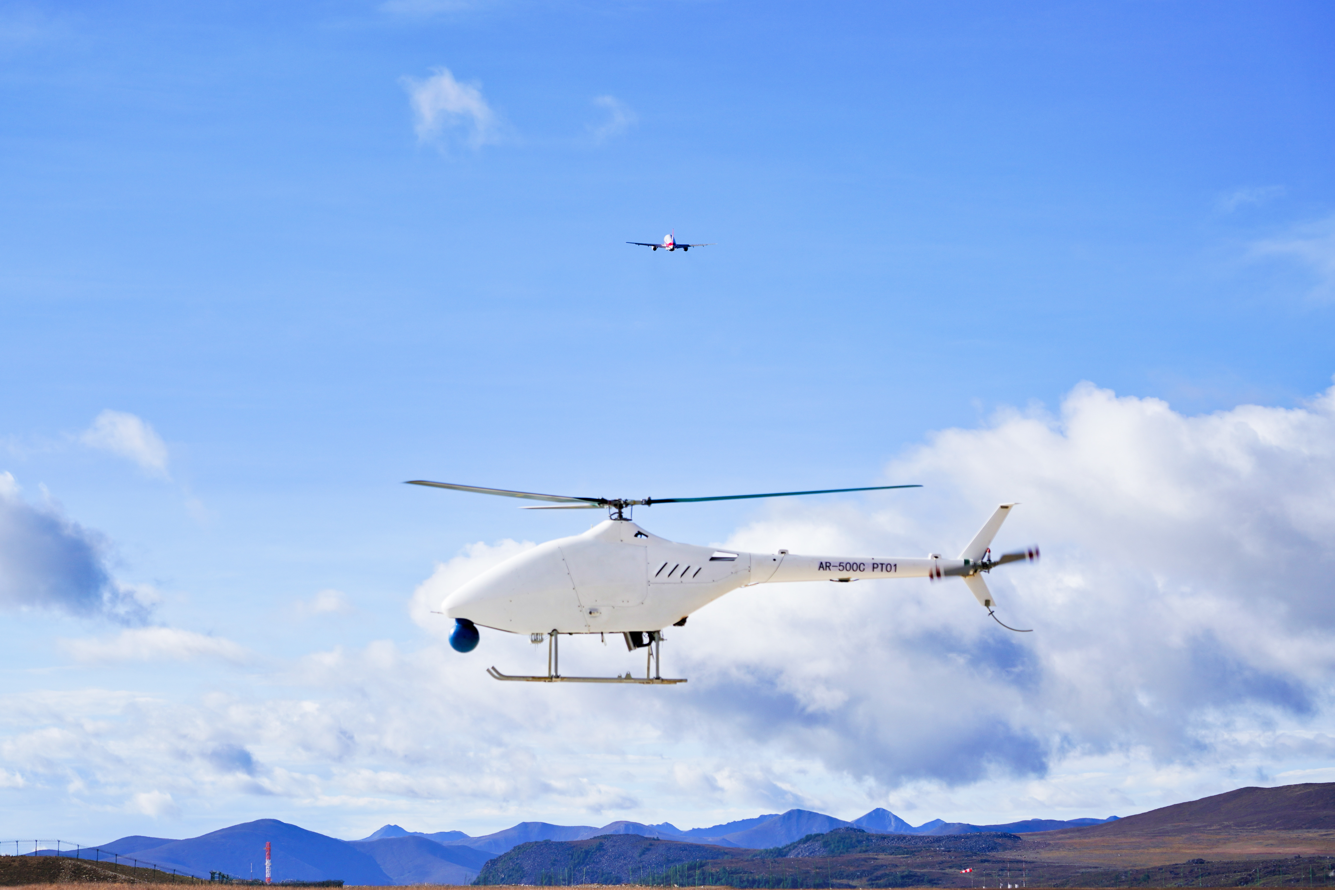 ar-500c无人直升机首飞高原 创国产无人直升机飞行海拔新纪录